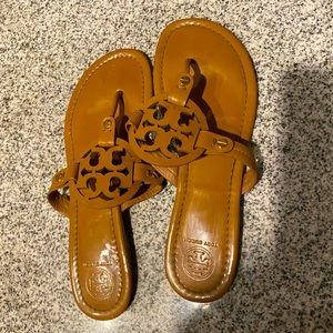 Tory Burch Miller Sandals Sand patent